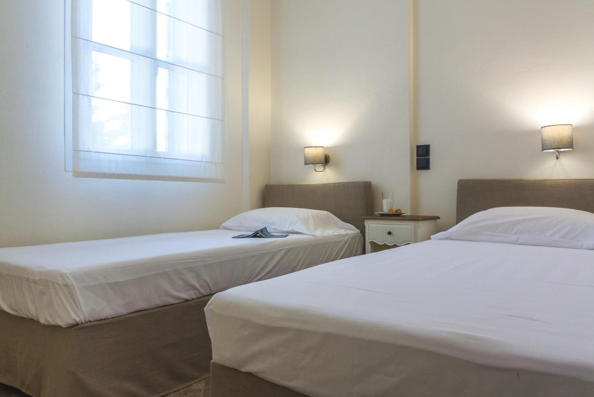 Andros Maisonettes Agios Petros  Room photo